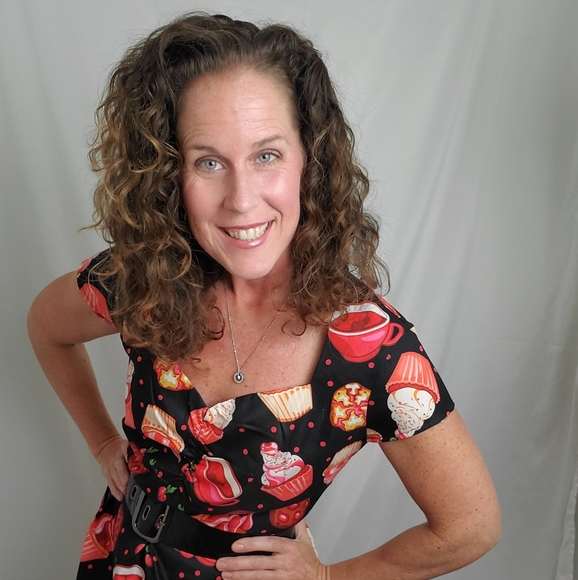 Cupcake hot cocoa retro style holiday Christmas dress - Picture 6 of 10